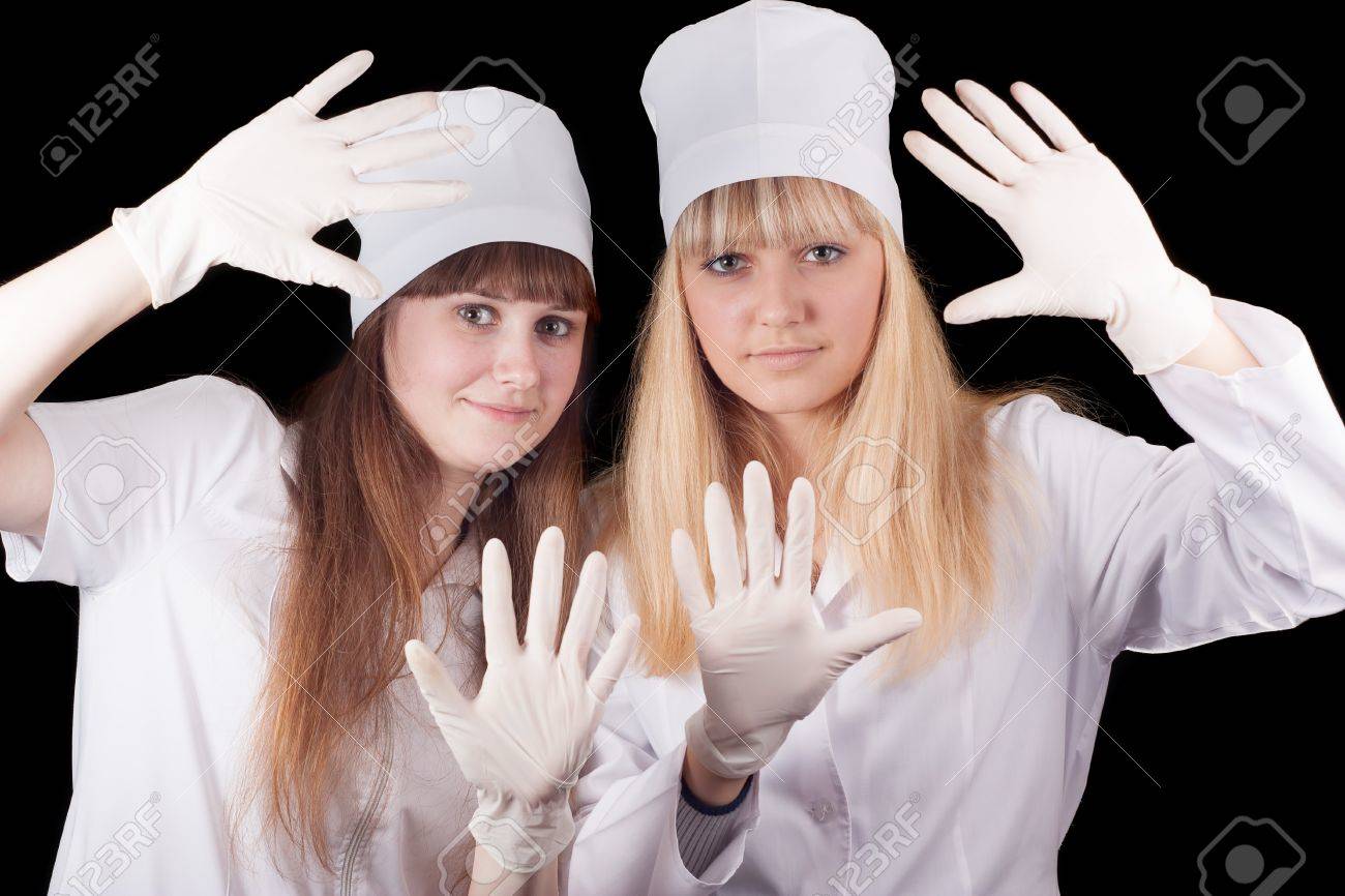 Which Nurses Wear Black