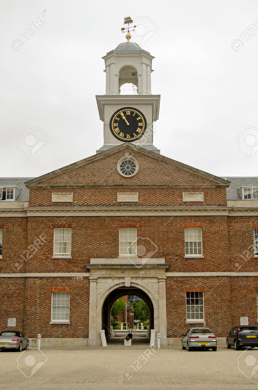 Central Tower Of The Historic Vulcan Building In Portsmouth,.. Stock ... Central Tower Of The Historic Vulcan Building In Portsmouth,.. Stock ...