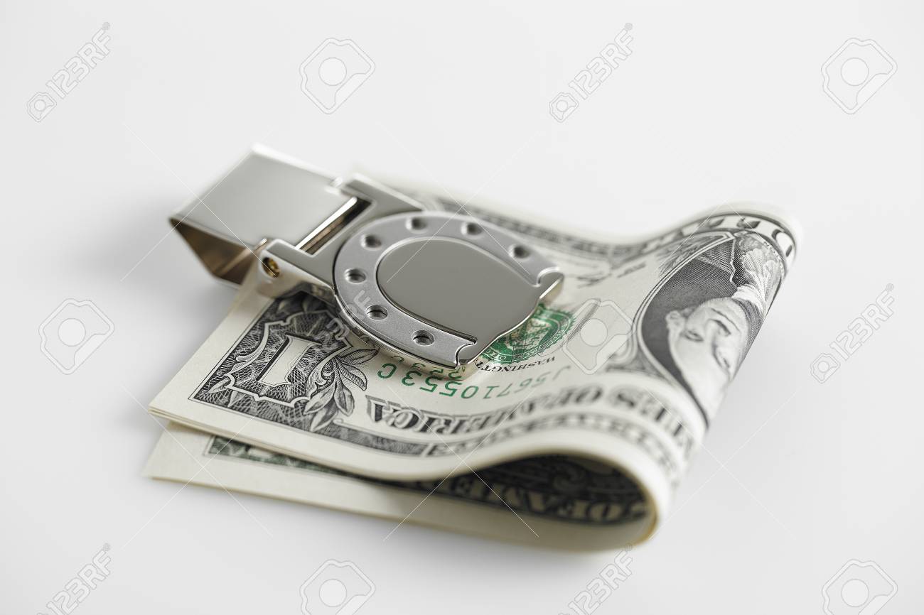 안전하게 안전하게 보관 된 돈 로열티 무료 사진, 그림, 이미지 그리고 스톡포토그래피. Image 68657823