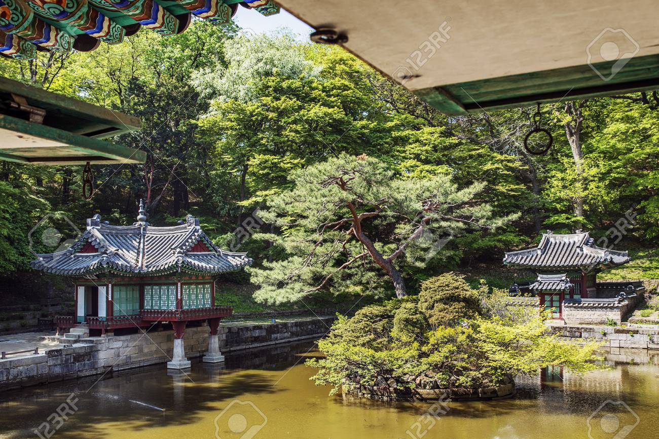 韓国の風景 韓国庭園 の写真素材 画像素材 Image