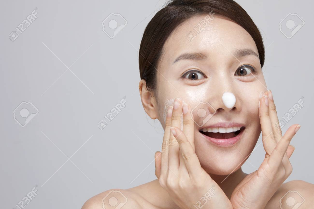 asian on cream Accu chek aviva test strips