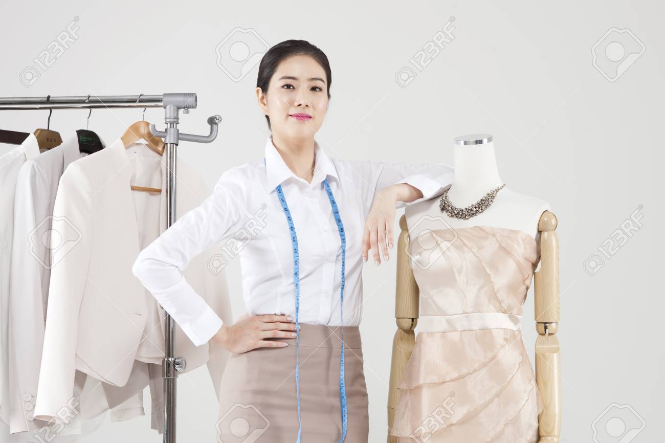 Asian women fashion designers 62 Asian women fashion designers 40