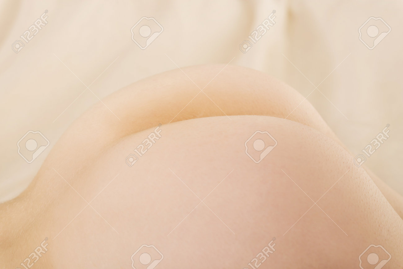 裸美尻 
