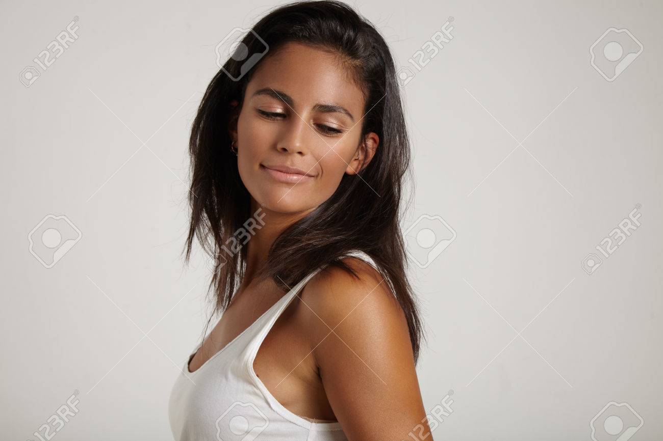 かなり笑顔のスペイン女性 の写真素材 画像素材 Image かなり笑顔のスペイン女性 の写真素材 画像素材 Image