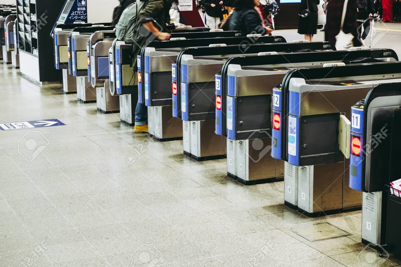 駅の改札口 の写真素材 画像素材 Image