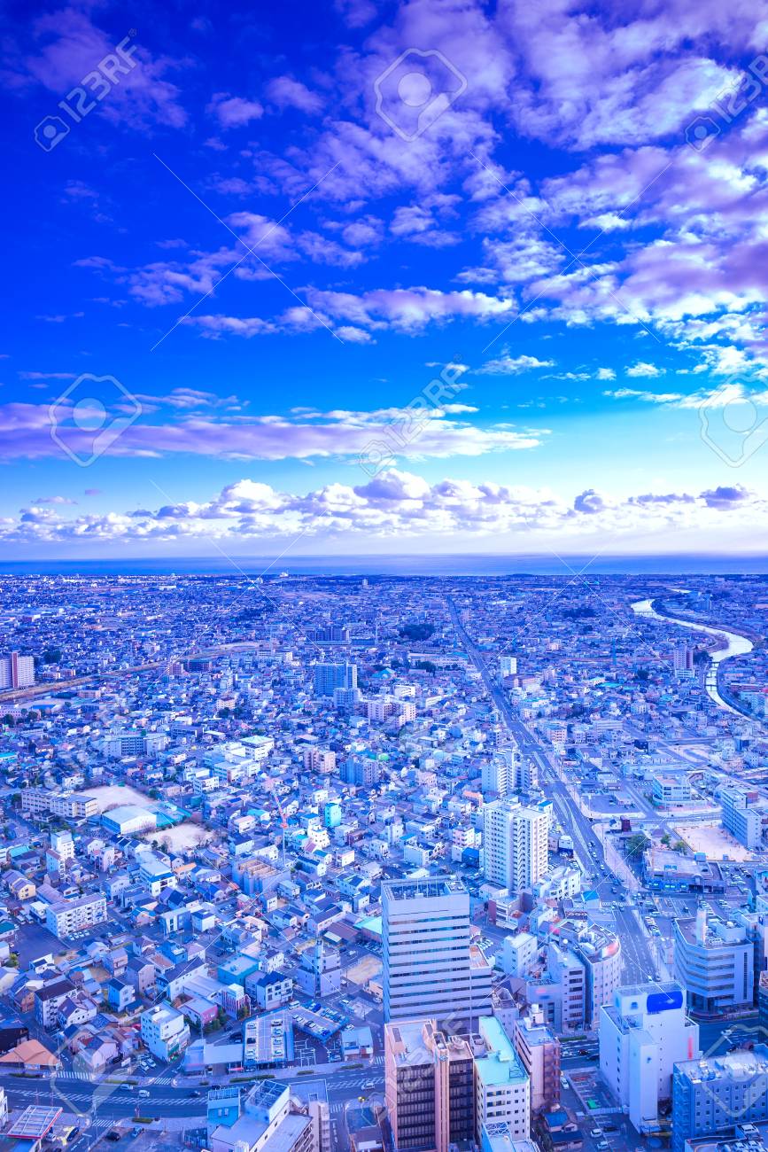 日本の夕暮れの街並み の写真素材 画像素材 Image 日本の夕暮れの街並み の写真素材 画像素材 Image