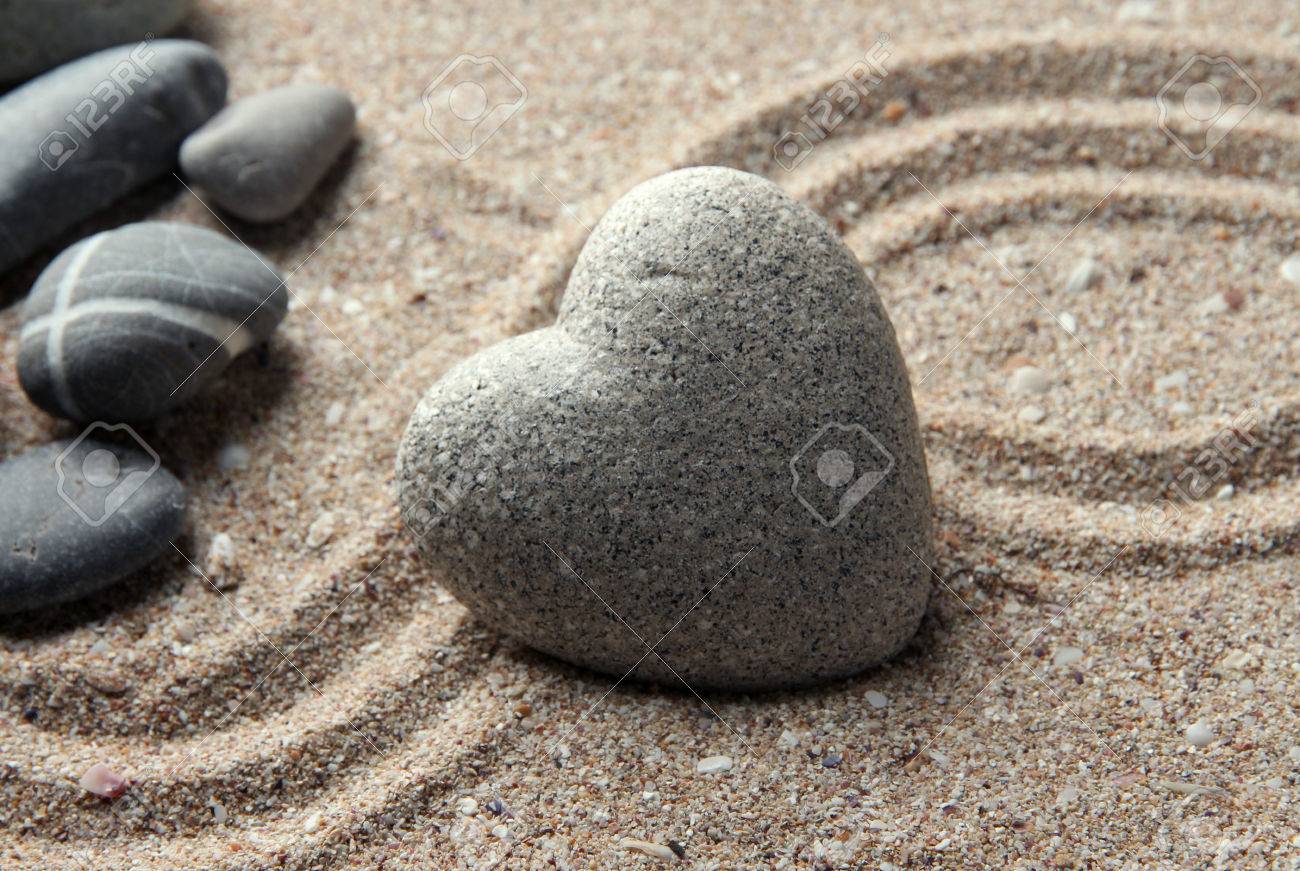 Серый дзен. Серый дзен. Красивые камушки. Каменные глыбы в древней греции. Серый камень и песок.