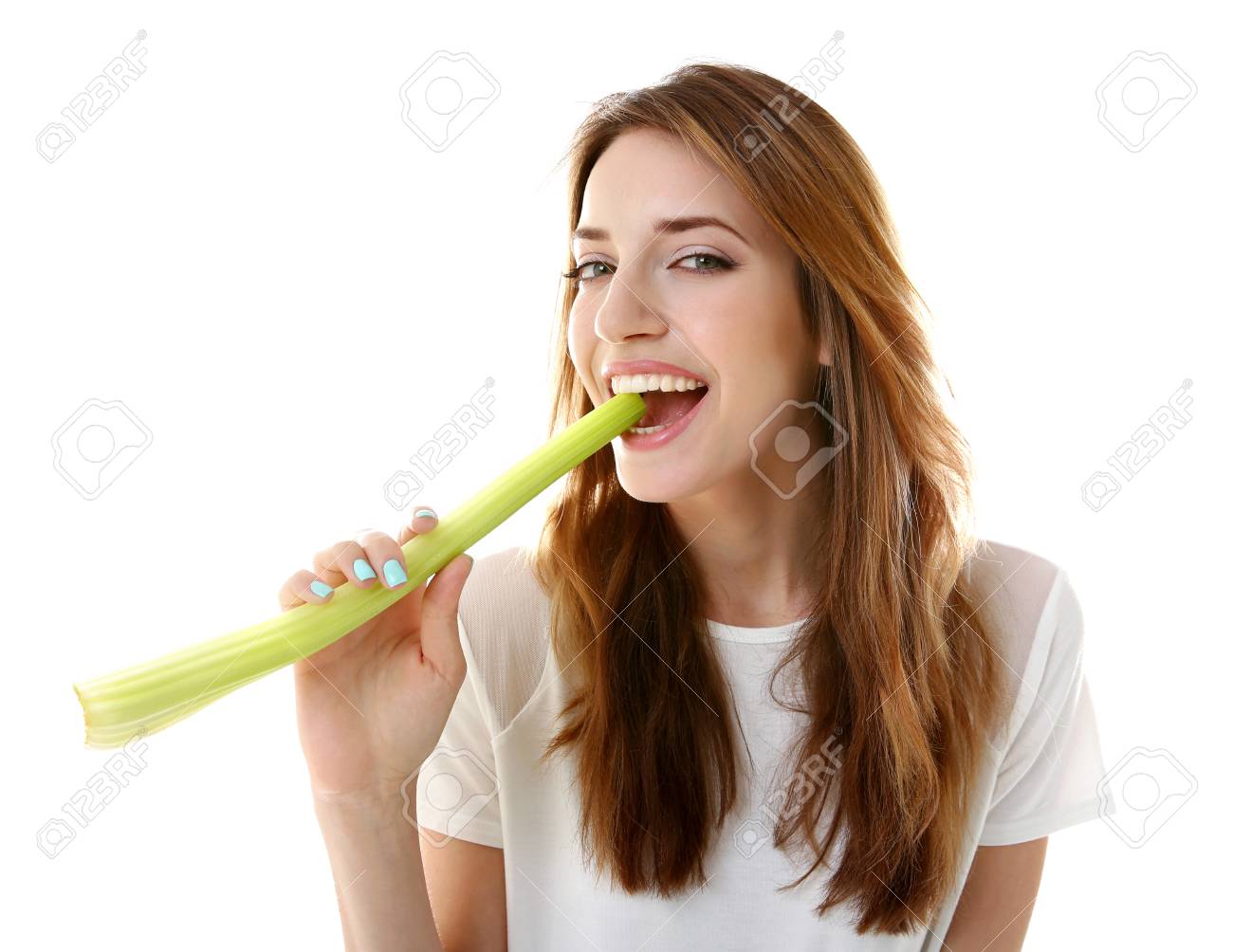Featured image of post Celery Toothbrush These foods can help scrape plaque from your teeth