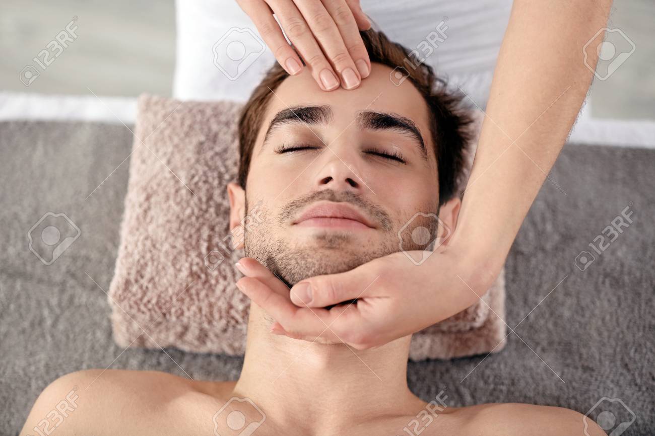 facial massage men