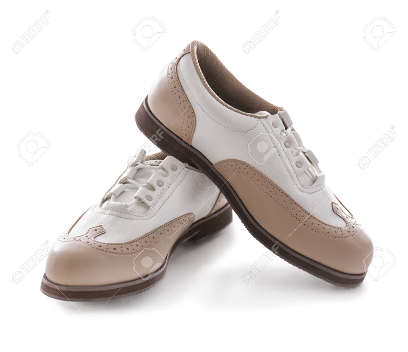 female golf shoes
