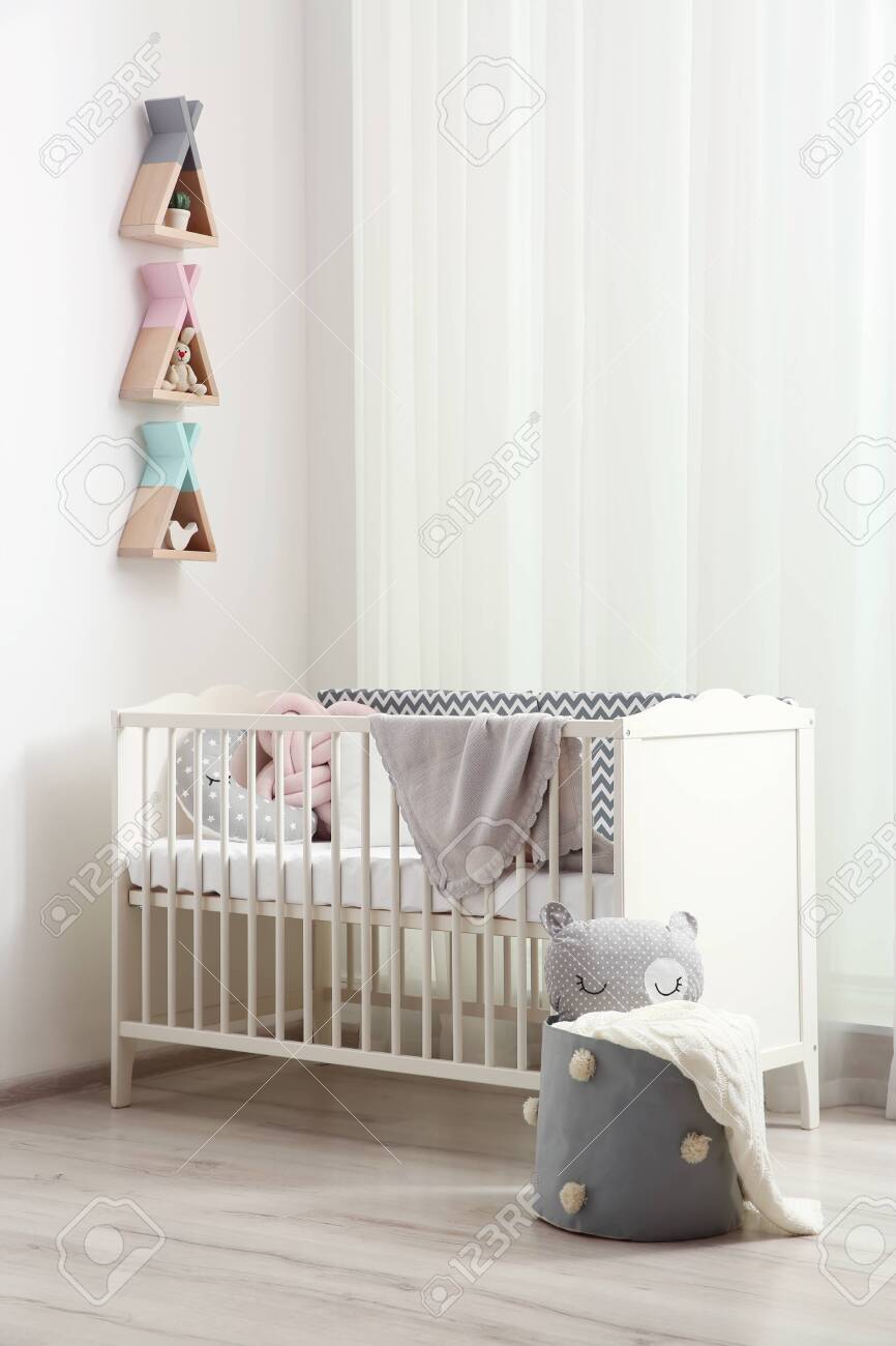 crib with shelves