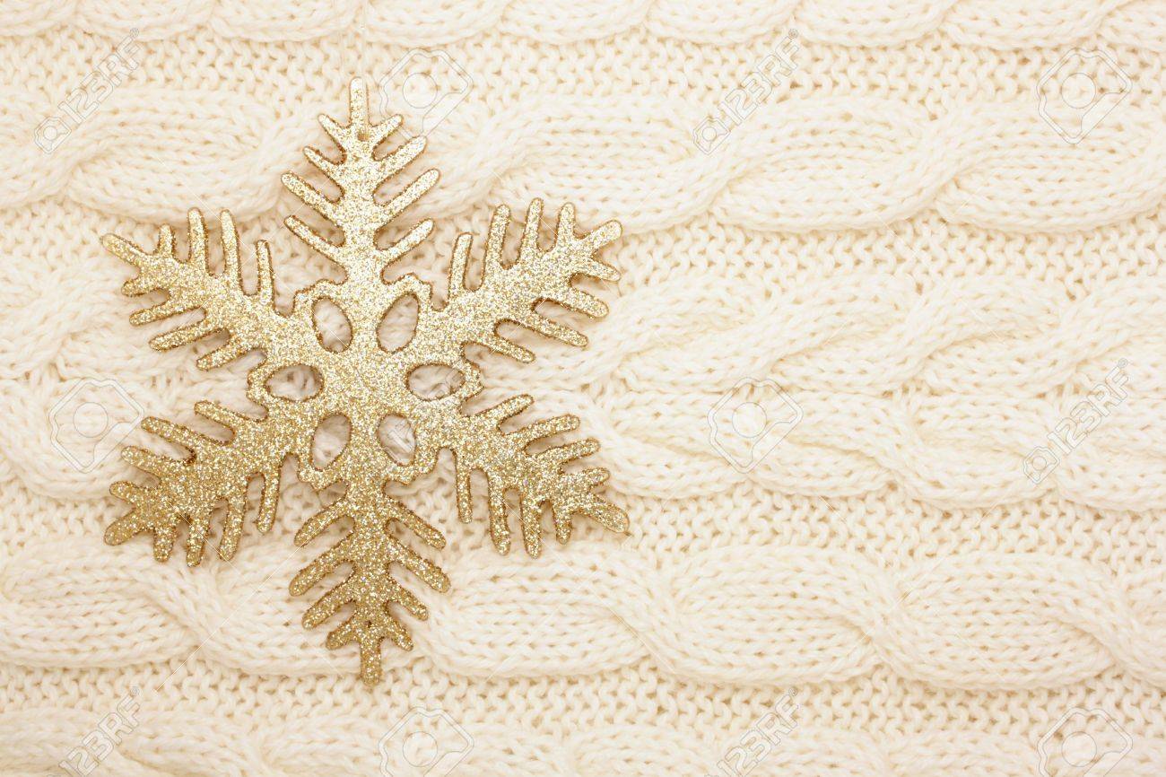 ニット生地で冬背景スノーフレーク の写真素材 画像素材 Image