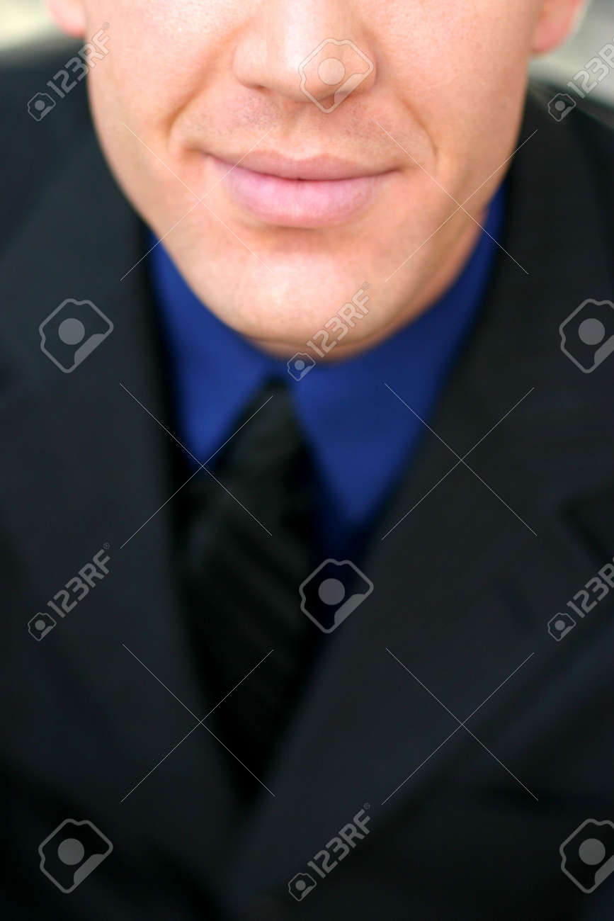 Blaues hemd schwarze krawatte Clearance