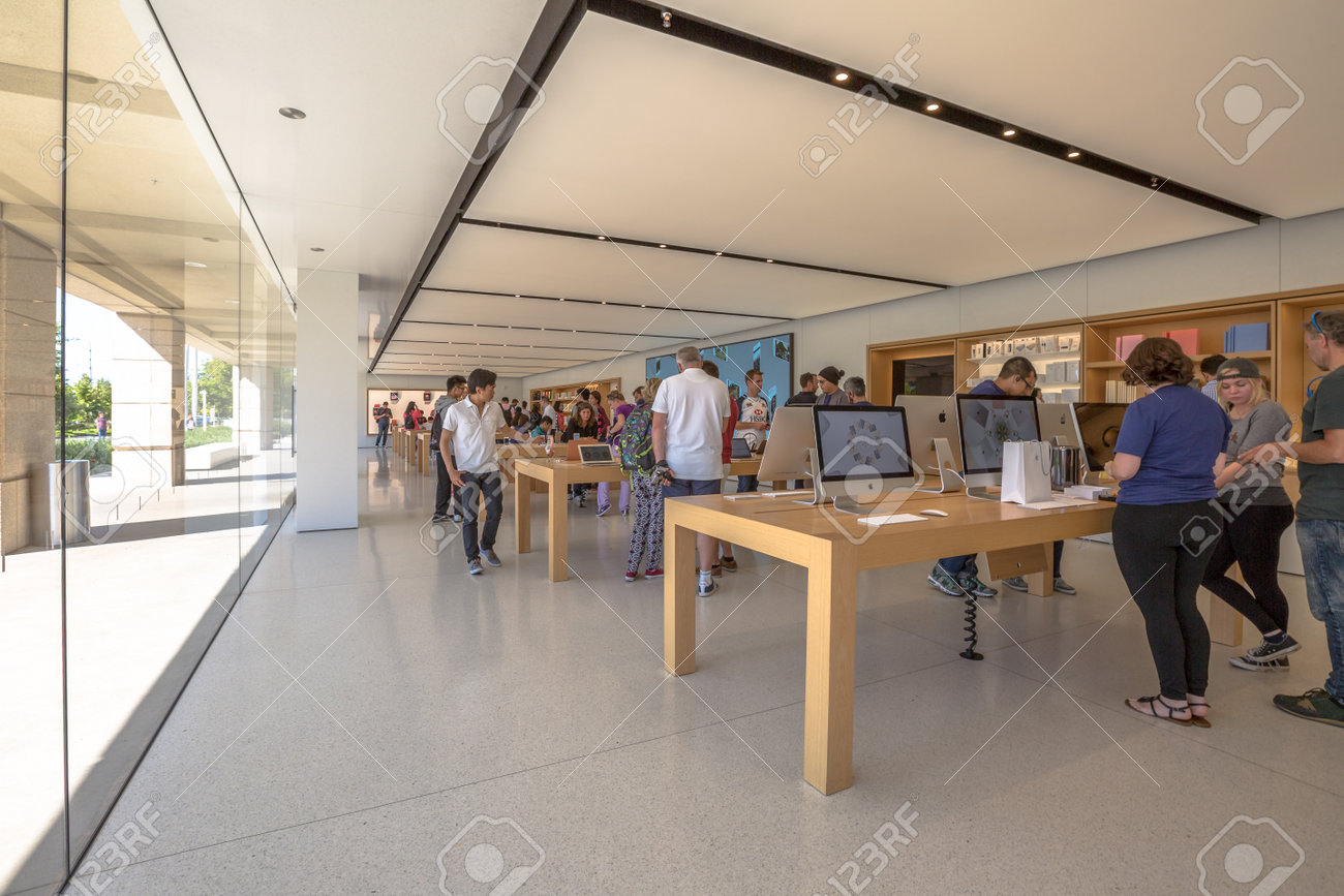 Cupertino Ca Usa August 15 16 People Inside The Apple Store Of Apple Inc Hq At One Infinite Loop Apple Is A Multinational Corporation That Produces Consumer Electronics Computers Software Stock