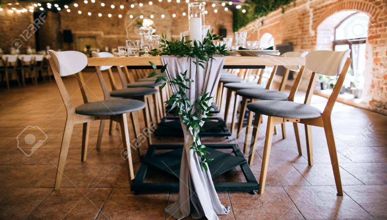 elegant table set, tables and chairs in restaurant - 139296689 elegant table set, tables and chairs in restaurant - 139296689