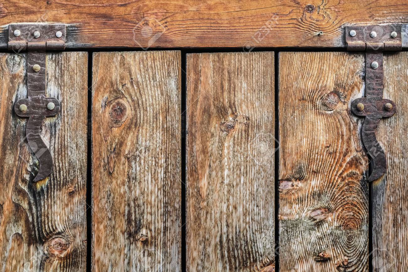 Дверные петли из дерева своими руками