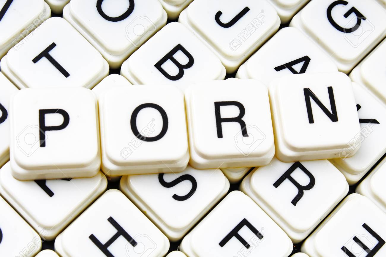 Palavras Cruzadas De Texto Pornô. Letras De Alfabeto Bloqueiam O Fundo Da  Textura Do Jogo. Cubos Alfabéticos Brancos Bloqueiam Letras Em Palavras  Cruzadas. Foto Royalty Free, Gravuras, Imagens e Banco de fotografias.