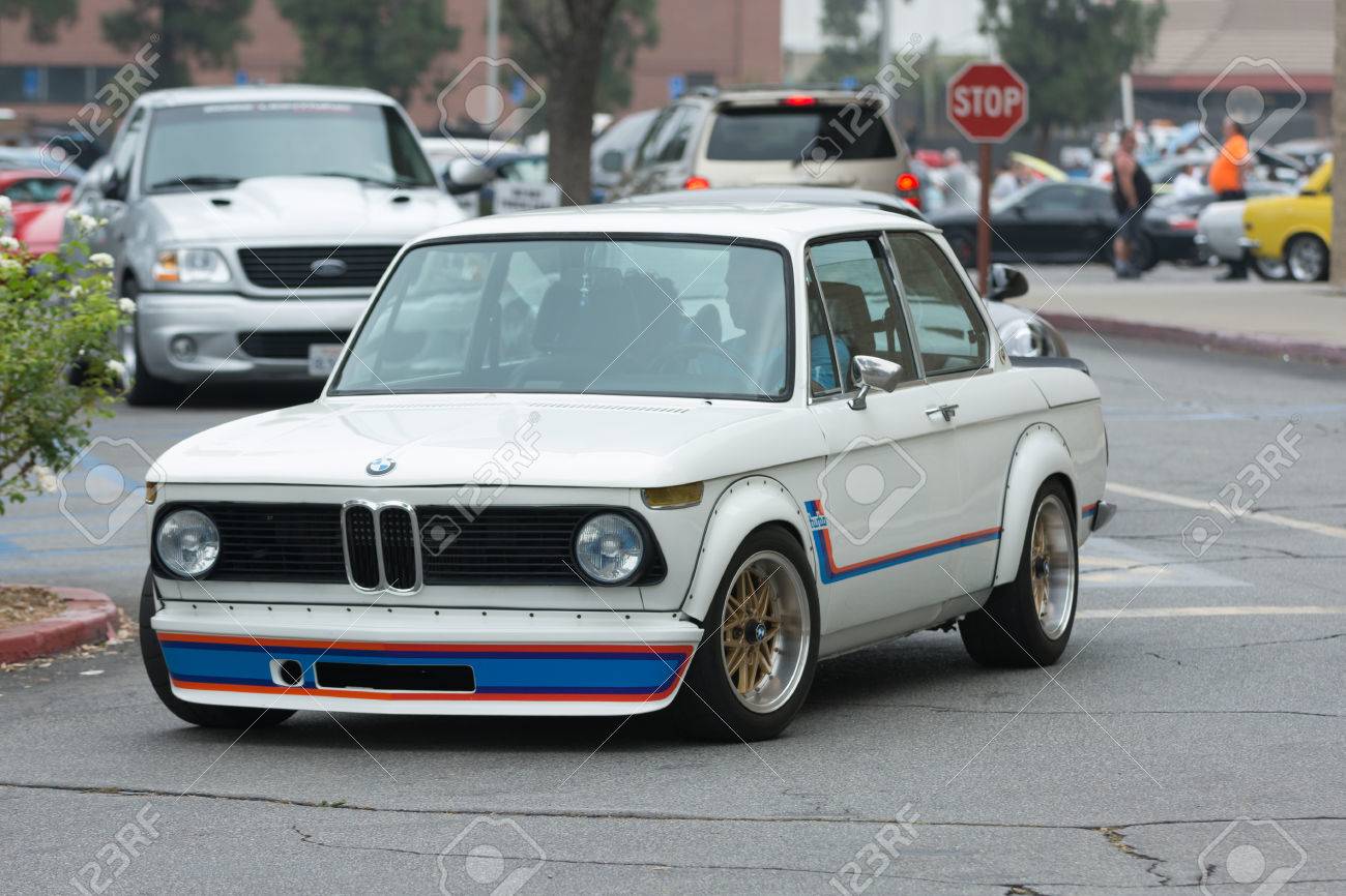 ウッドランドヒルズ カリフォルニア州 アメリカ合衆国 15 年 7 月 5 日 Bmw 02 ターボ車スーパーカー日曜日車イベントで展示します の写真素材 画像素材 Image ウッドランドヒルズ カリフォルニア州 アメリカ合衆国 15 年 7 月 5 日 Bmw 02 ターボ車スーパーカー日曜日車イベントで展示します の写真素材 画像素材 Image