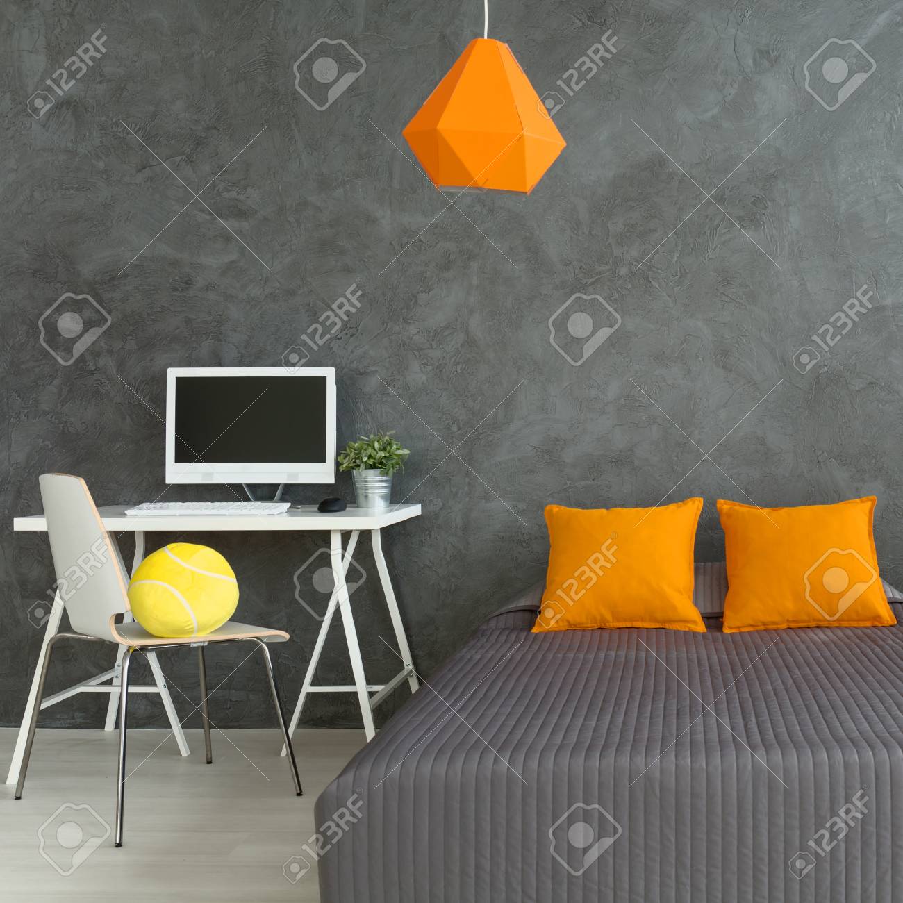 Décor Moderne De La Chambre De L\'adolescent Avec Un Grand Lit Double ... Décor Moderne De La Chambre De L\'adolescent Avec Un Grand Lit Double ...