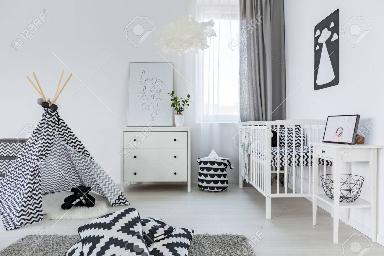 Chambre De Bebe Clair Dans Le Style Nordique Avec Tipis Banque D Images Et Photos Libres De Droits Image