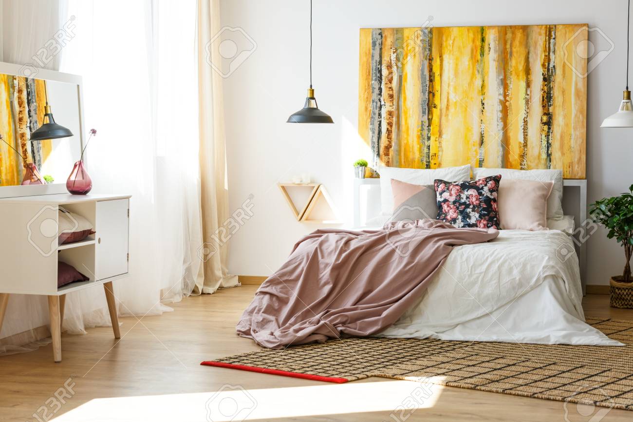 Nice and stylish bedroom in warm colors - 82253695 Nice and stylish bedroom in warm colors - 82253695