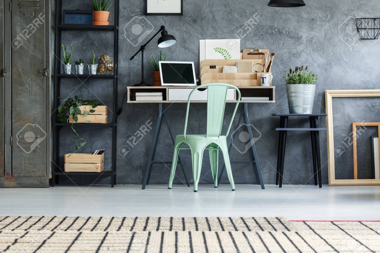 angle office