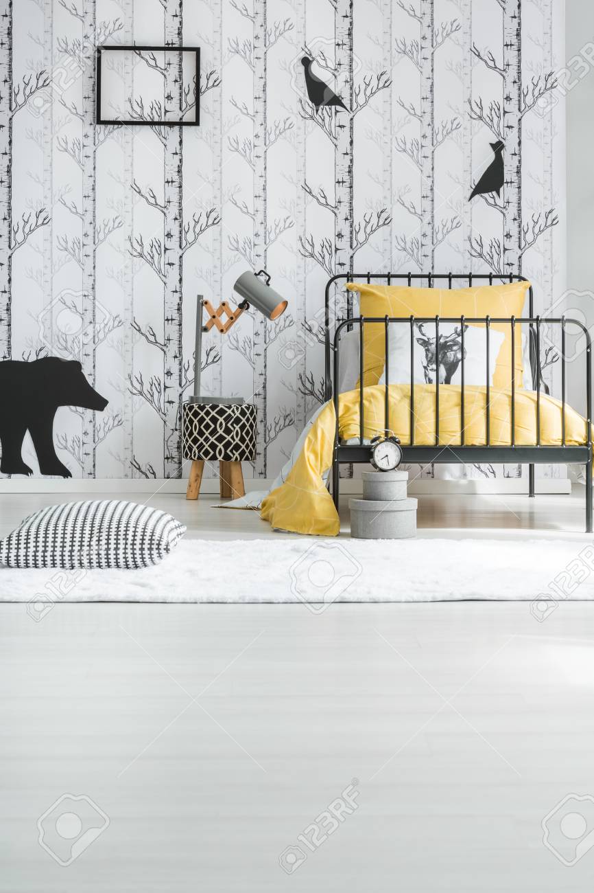 white childs bed