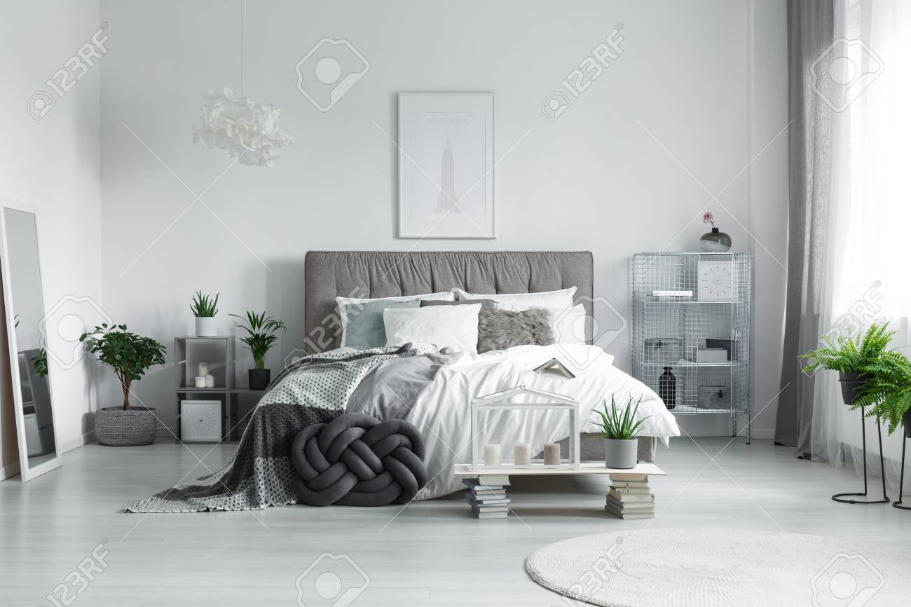 bed with many pillows