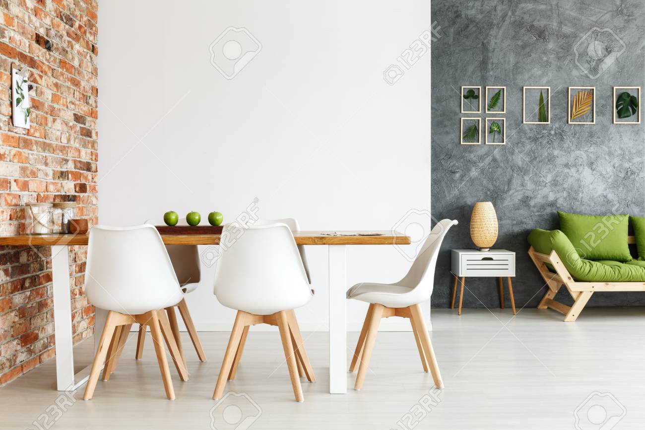 Diseno Interior Contemporaneo De Comedor Con Mesa Independiente