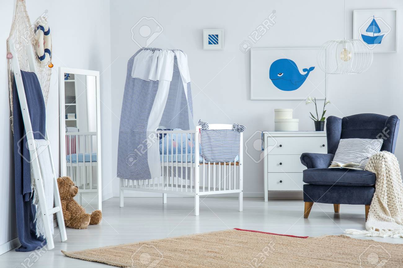 crib in middle of room