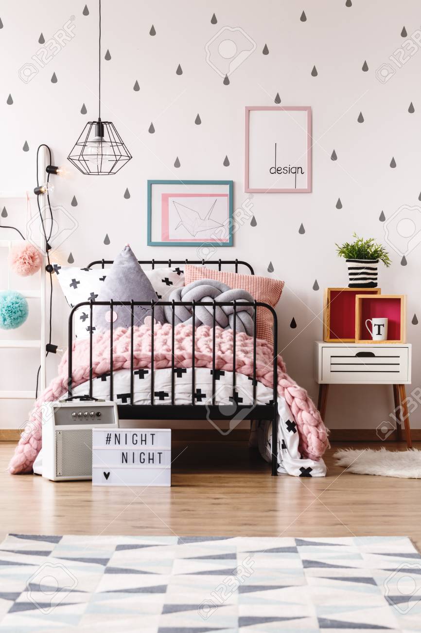 pink kid bed