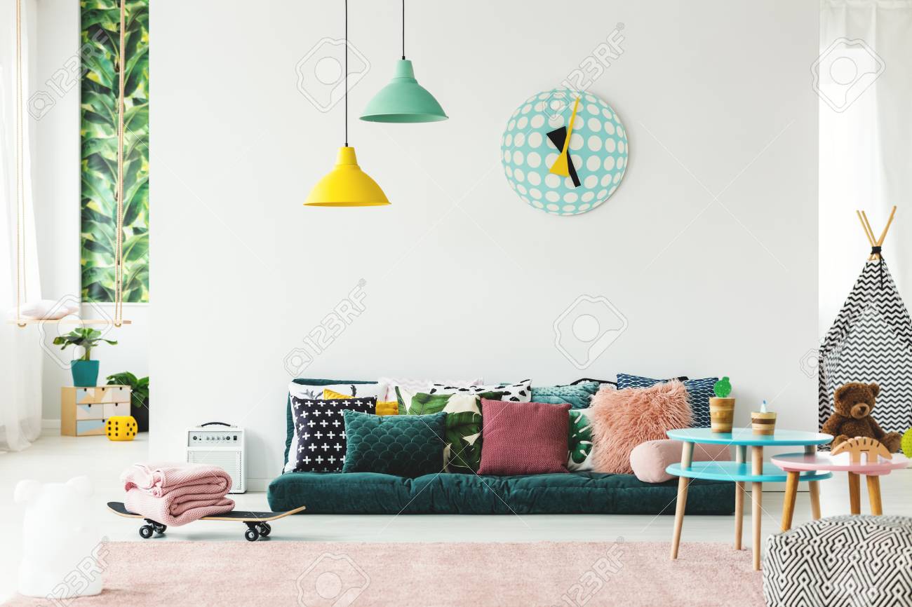 pillows for green sofa
