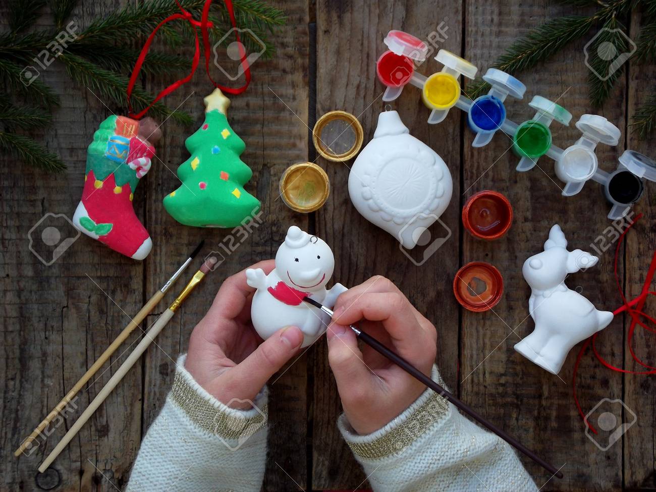 Toys on the Christmas tree with their own hands Toys on the Christmas tree with their own hands