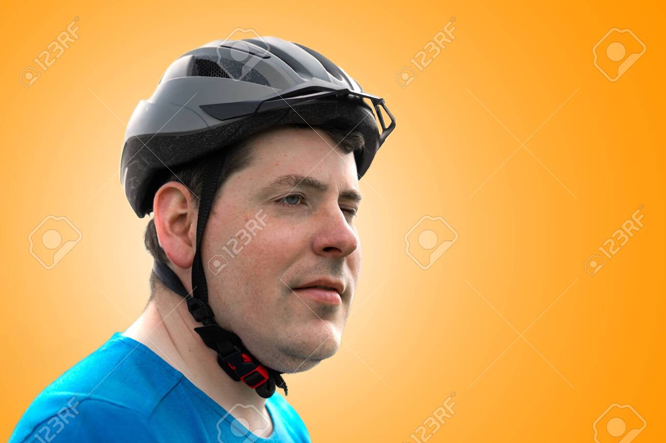 bicycle helmet weight