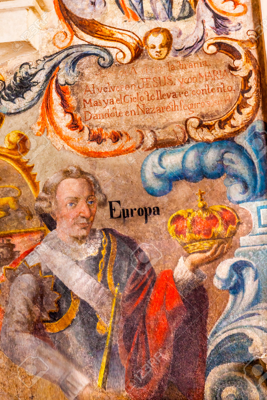イエス アトトニルコ メキシコのスペイン王の王冠のフレスコ画の聖域 イエス物語のフレスコ画とメキシコの Sistene 礼拝堂として知られている 1700 年代に建てられました 1740 年から 1775 間ミゲル アントニオ Matinez によるフレスコ画 の写真素材 画像素材 Image