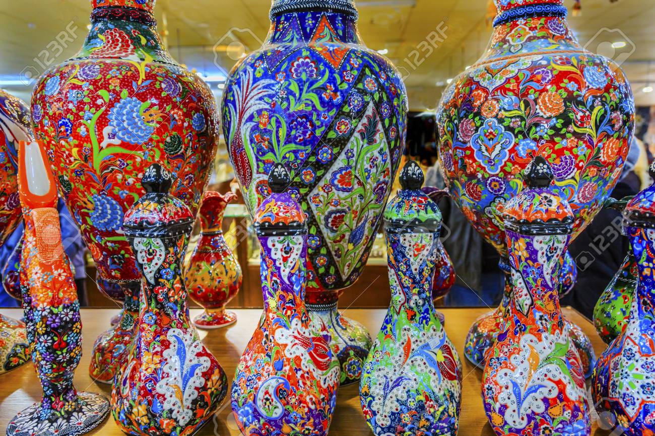 赤と青の陶器製花瓶 【公式通販】