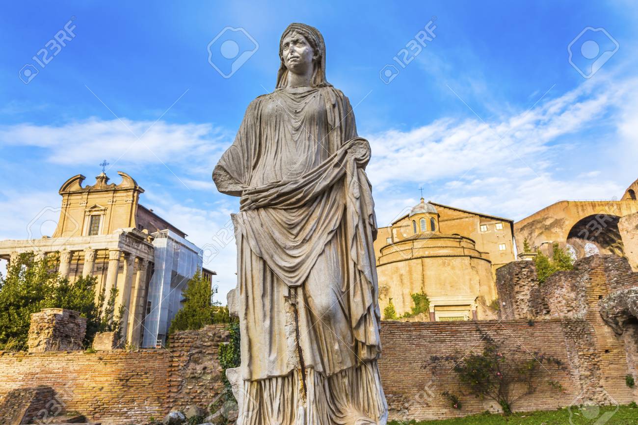 貞潔な処女寺皇帝アントニウスと妻ファウスティナのコリント式の柱フォロ ロマーノ ローマ イタリアの女の Virgn 家 寺 141 Ad に皇帝によって作成されます 貞潔な処女はウェスタ神殿で埋め火を維持を担当していた の写真素材 画像素材 Image 貞潔な処女寺皇帝アントニウスと妻ファウスティナのコリント式の柱フォロ ロマーノ ローマ イタリアの女の Virgn 家 寺 141 Ad に皇帝によって作成されます 貞潔な処女はウェスタ神殿で埋め火を維持を担当していた の写真素材 画像素材 Image
