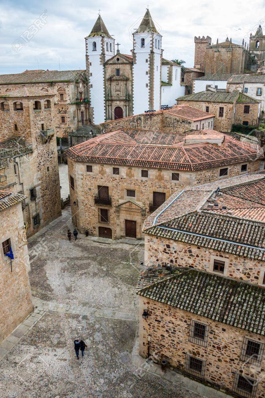 inside caceres city by day, Extremadura, Spain. - 88656058 inside caceres city by day, Extremadura, Spain. - 88656058