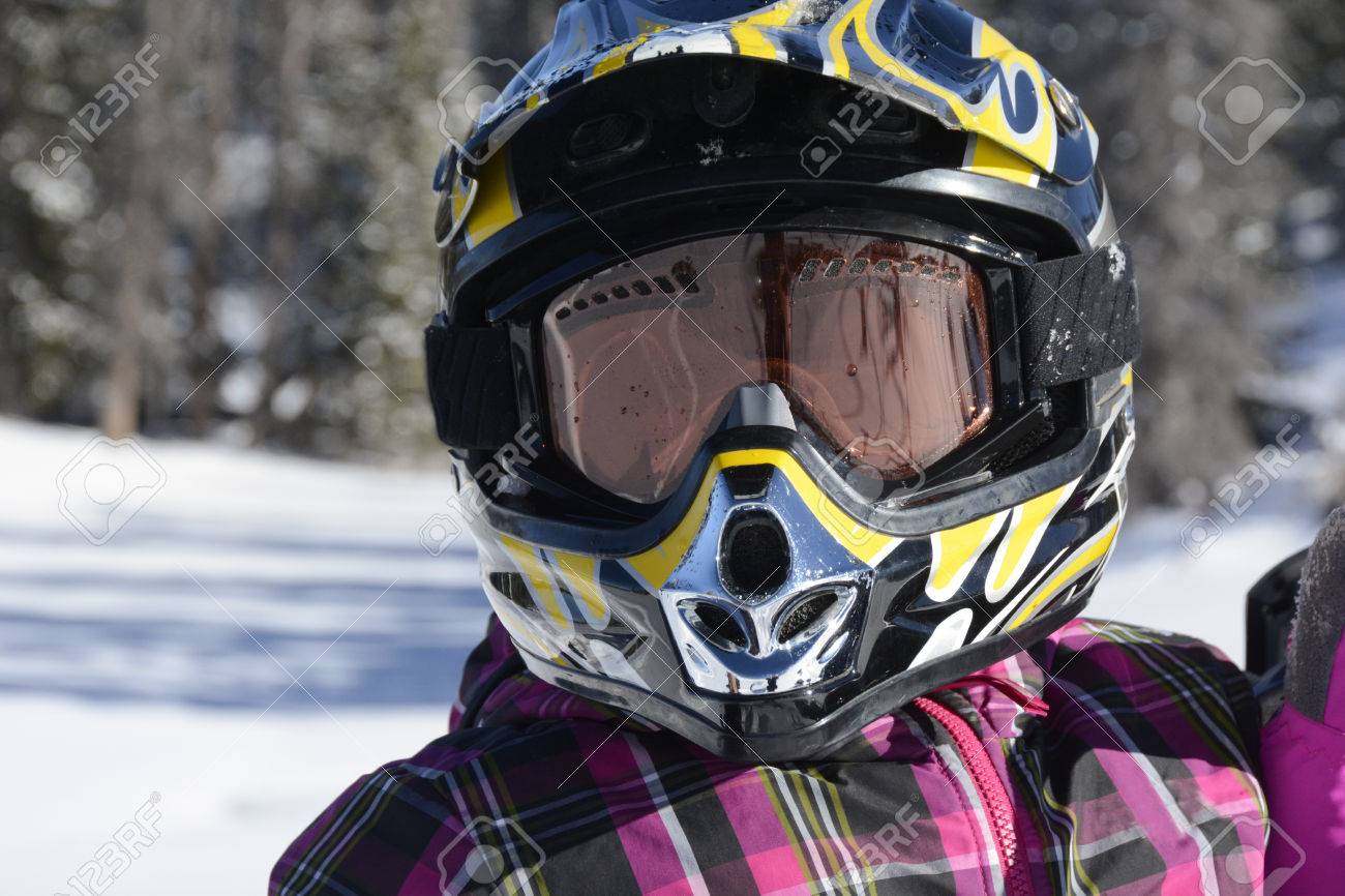 Snowmobile helmets with goggles Clearance