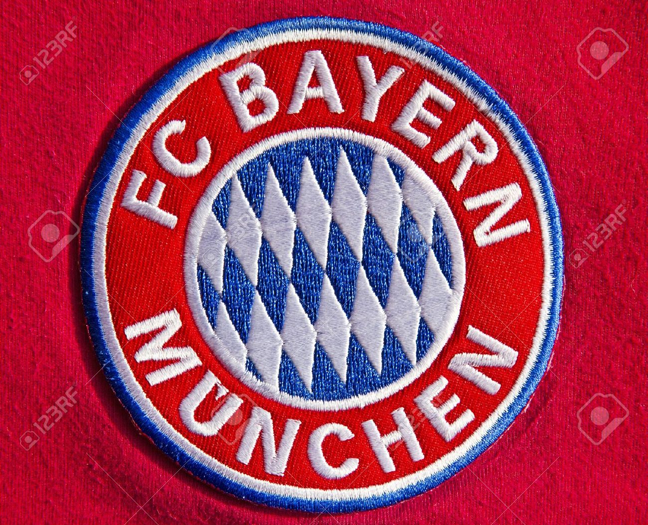 ドイツのサッカー クラブの Fc バイエルン ミュンヘンのバッジの写真