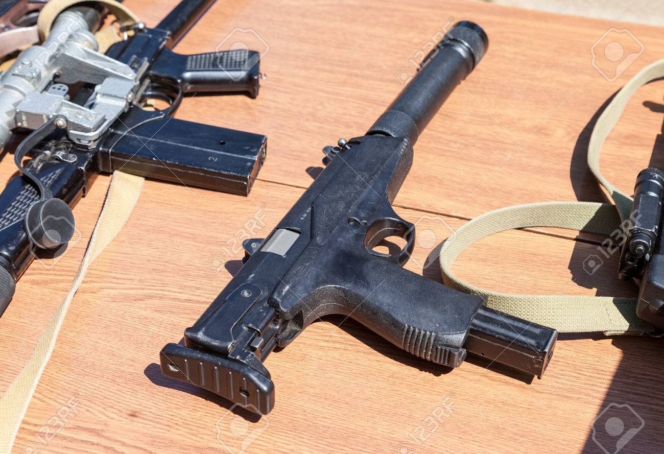サマーラ ロシア 14 年 5 月 31 日 ロシアの武器 サブマシンガン Aek 919 K Kashtan 個人防衛兵器 の写真素材 画像素材 Image