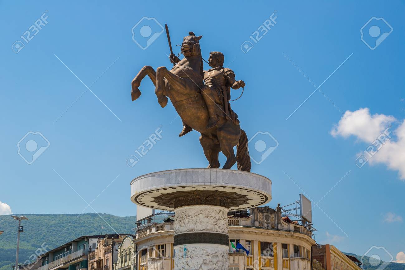 Alexander Der Grosse Denkmal In Skopje In Einem Schonen Sommertag Mazedonien Lizenzfreie Fotos Bilder Und Stock Fotografie Image