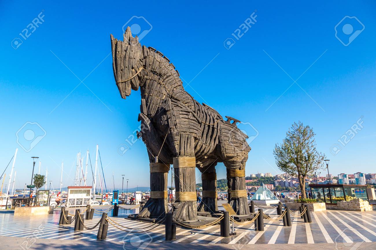 Canakkale Die Turkei 21 Juli 2017 Trojanisches Pferd In Canakkale An Einem Schonen Sommertag Die Turkei Dieses Pferd Wurde In Film Troy Uesd Lizenzfreie Fotos Bilder Und Stock Fotografie Image 89075797