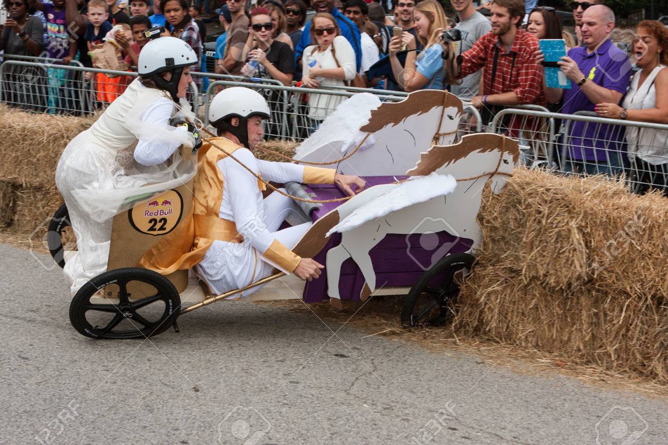 Red Bull Soap Box Derby >> Atlanta Ga Usa October 24 2015 Competitors Racing A Soap Red Bull Soap Box Derby >> Atlanta Ga Usa October 24 2015 Competitors Racing A Soap