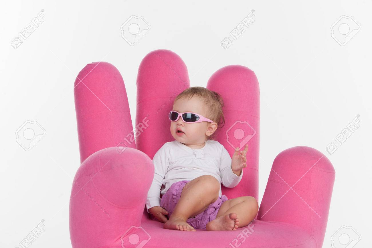 pink chair for little girl