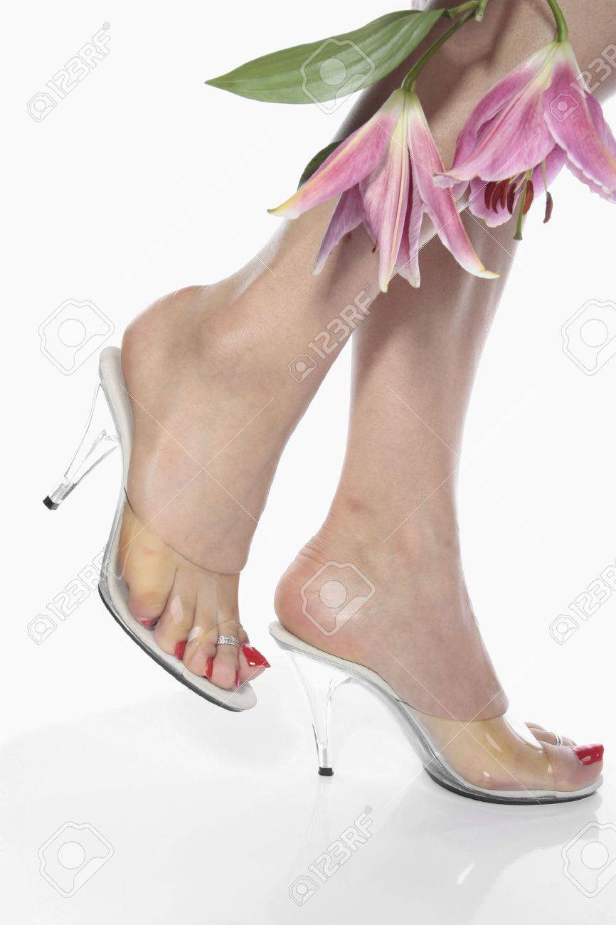 womens feet in heels