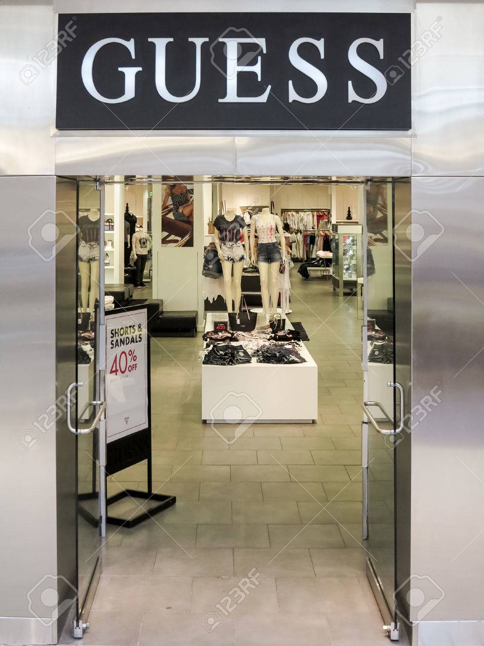 la tienda guess