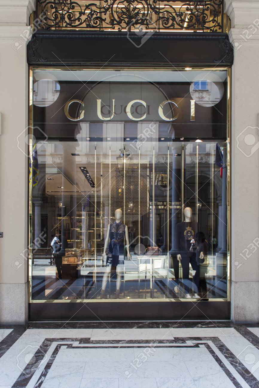 gucci e store