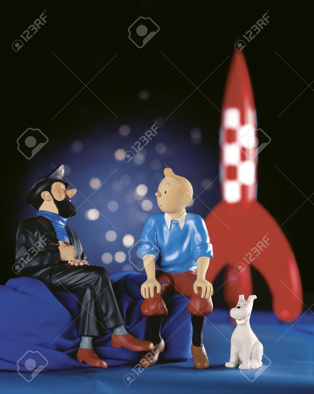 ブリュッセル ベルギー 11 月 28 人形ショー 漫画のキャラクター ハドック船長 タンタン 彼の犬雪 スキャンされたフィルム スタジオでの撮影 03 年 11 月 28 日にブリュッセルで の写真素材 画像素材 Image ブリュッセル ベルギー 11 月 28 人形ショー 漫画のキャラクター ハドック船長 タンタン 彼の犬雪 スキャンされたフィルム スタジオでの撮影 03 年 11 月 28 日にブリュッセルで の写真素材 画像素材 Image