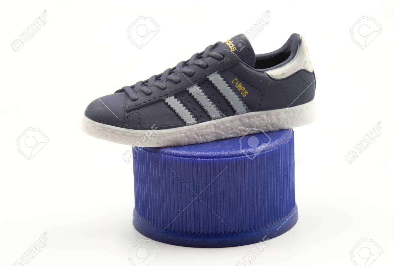 adidas sneaker 80er